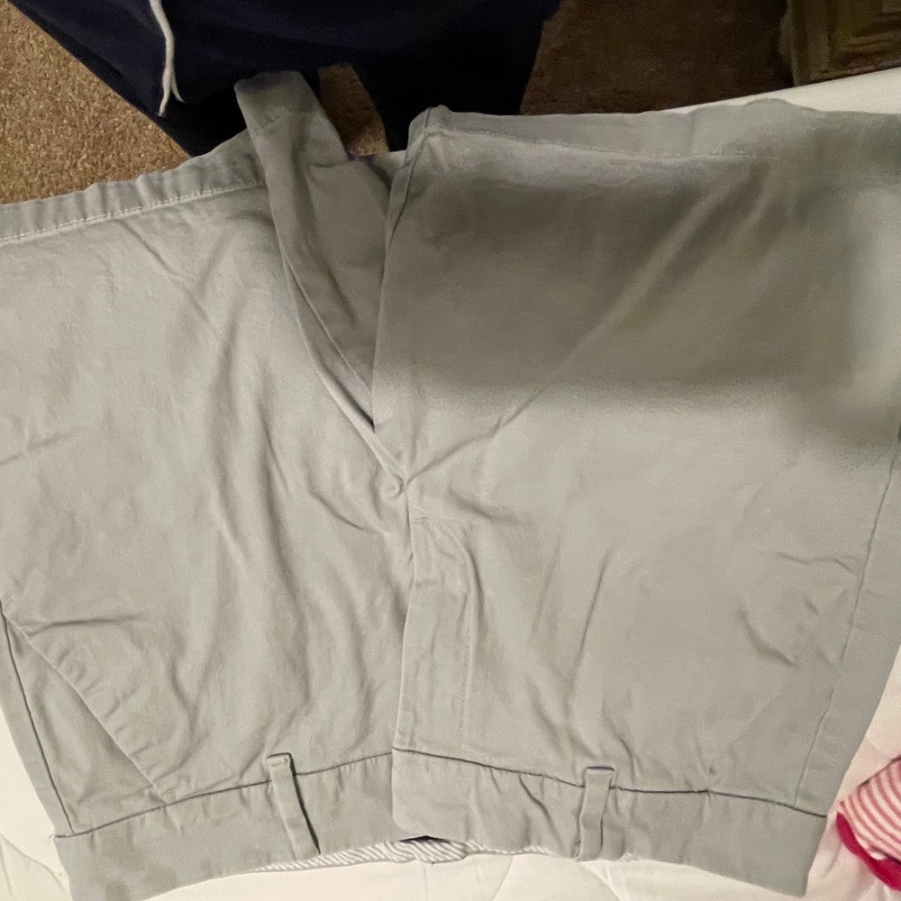 Tommy Hilfiger size 8 grey shorts